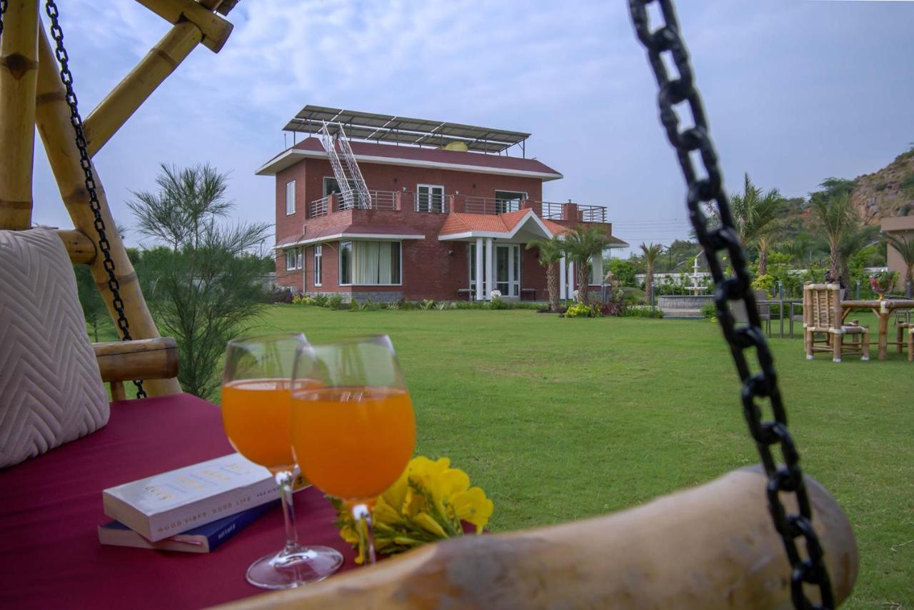 Stayvista At Hillside Paradise Dhauj Esterno foto